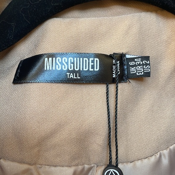 Missguided - Tall Beige LongLine Blazer - Size 2 - Picture 3 of 7